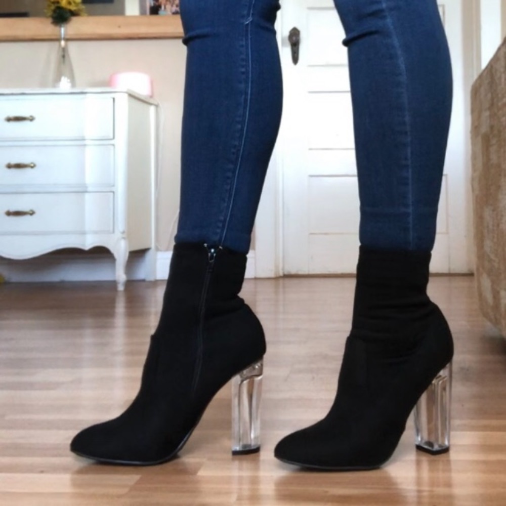 New Fashion Nova boots